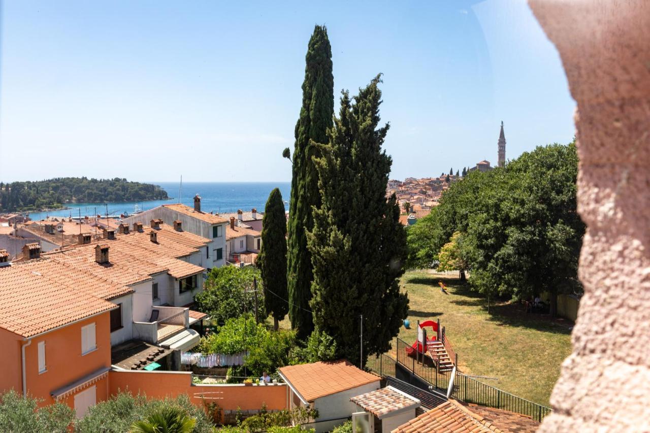 Apartments And Room Pergola Rovinj Exterior photo
